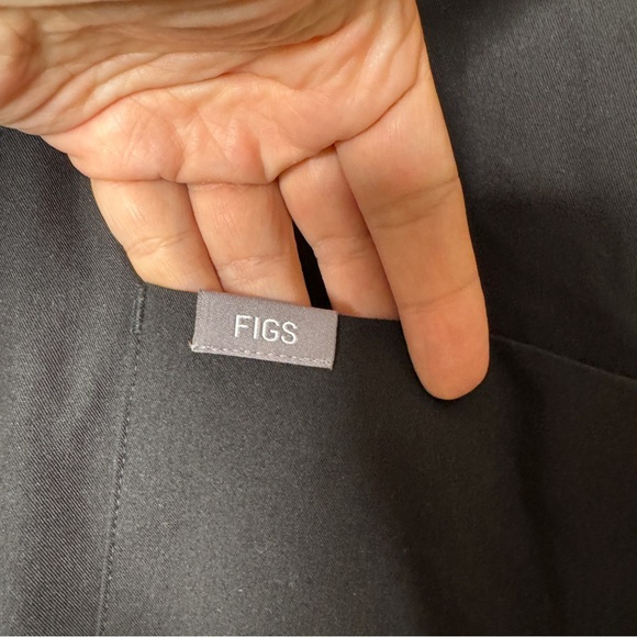 FIGS Technical Collection Shirt Men's Large Black Polo Long-Sleeve Scrub - Picture 3 of 9